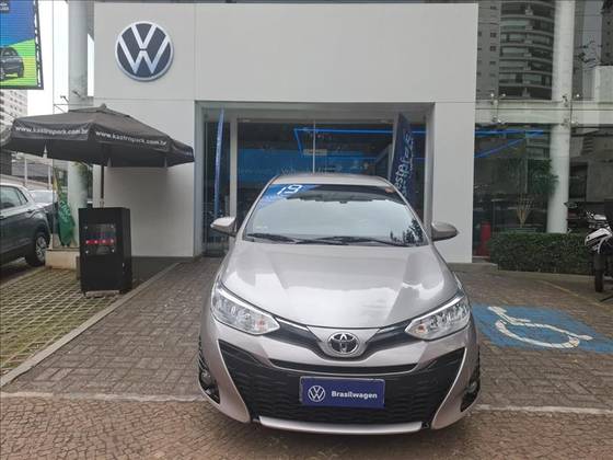 TOYOTA YARIS 1.5 16V FLEX XS MULTIDRIVE TOYOTA YARIS 1.5 16V FLEX XS MULTIDRIVE